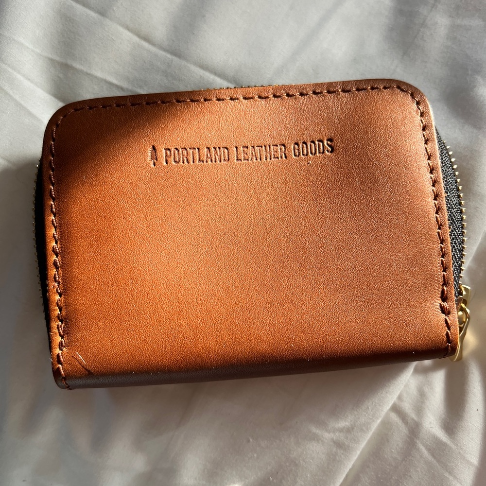 Portland Leather Small Zip wallet